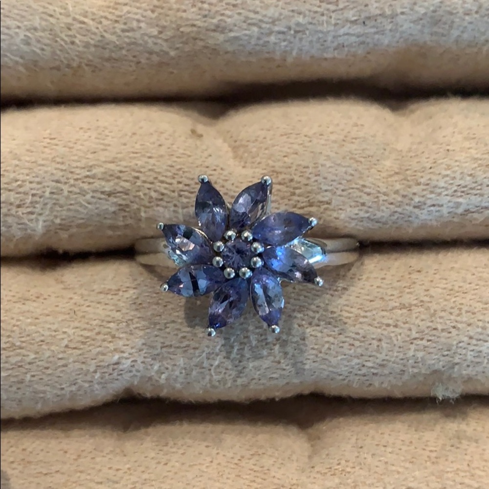 Purple flower ring